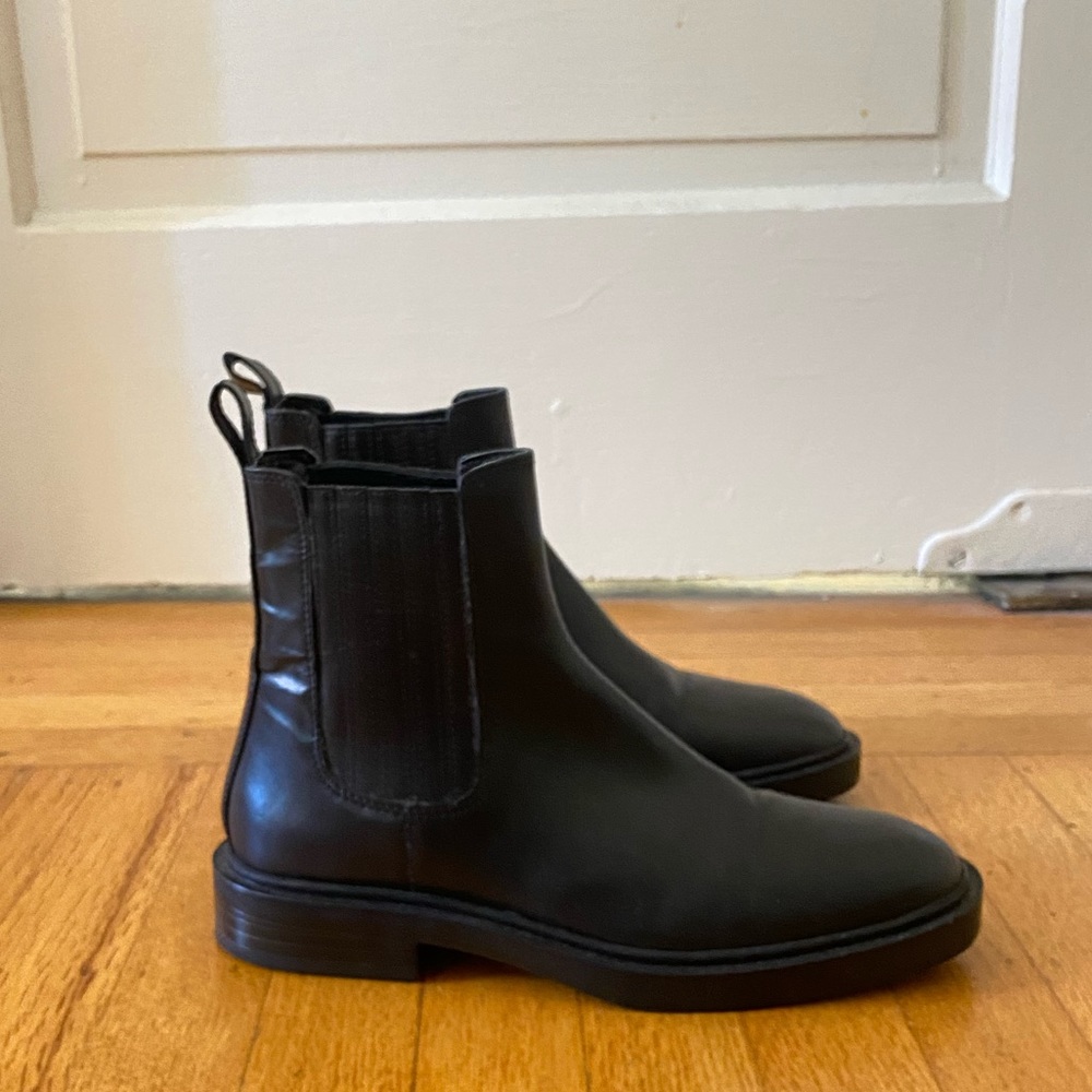 Zara chelsea boots